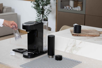 Nuby RapidSterilise Portable UV Steriliser, Made for RapidCool - 70 Uses per Charge | Auto Shut-Off | Kills 99.9% of Bacteria (Black)