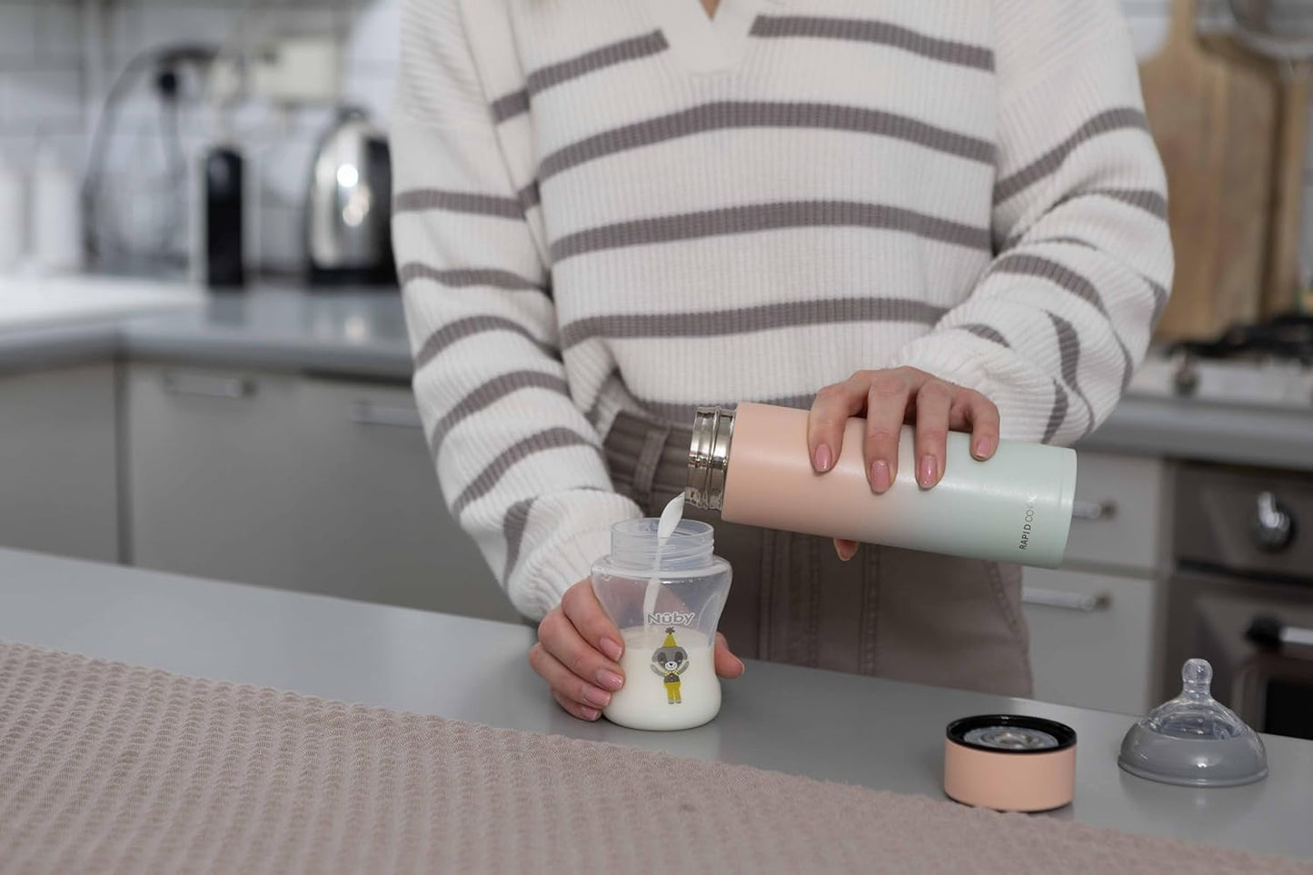 Nuby RapidCool Portable Baby Bottle Making Kit - Prepare A Perfect Formula Feed in 2 Minutes | Includes: 2 Rapid Cool's with 2 Digital Thermometer Lids, 2 Powder Dispensers & Flask