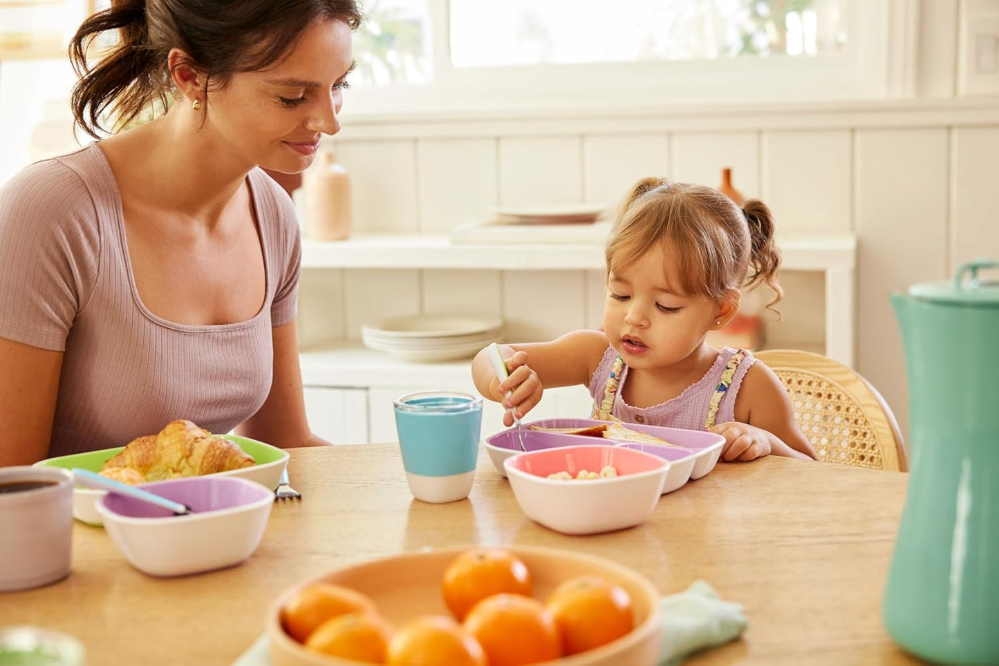 Munchkin 4 Piece Toddler Divided Plate & Bowl Dining Set - Baby Weaning Dishes for 6+ Months, BPA Free - Blue/Green